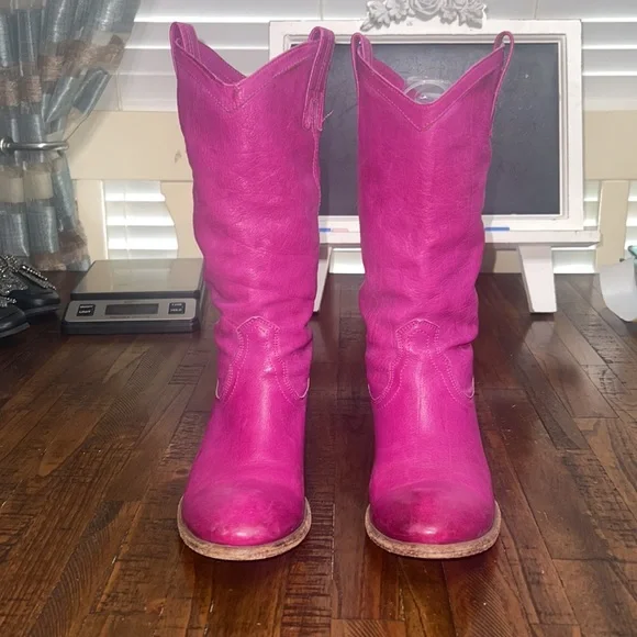 Frye Boots Carson pull on Berry Pink leather cowgirl western country 9.5 B - Picture 4 of 15